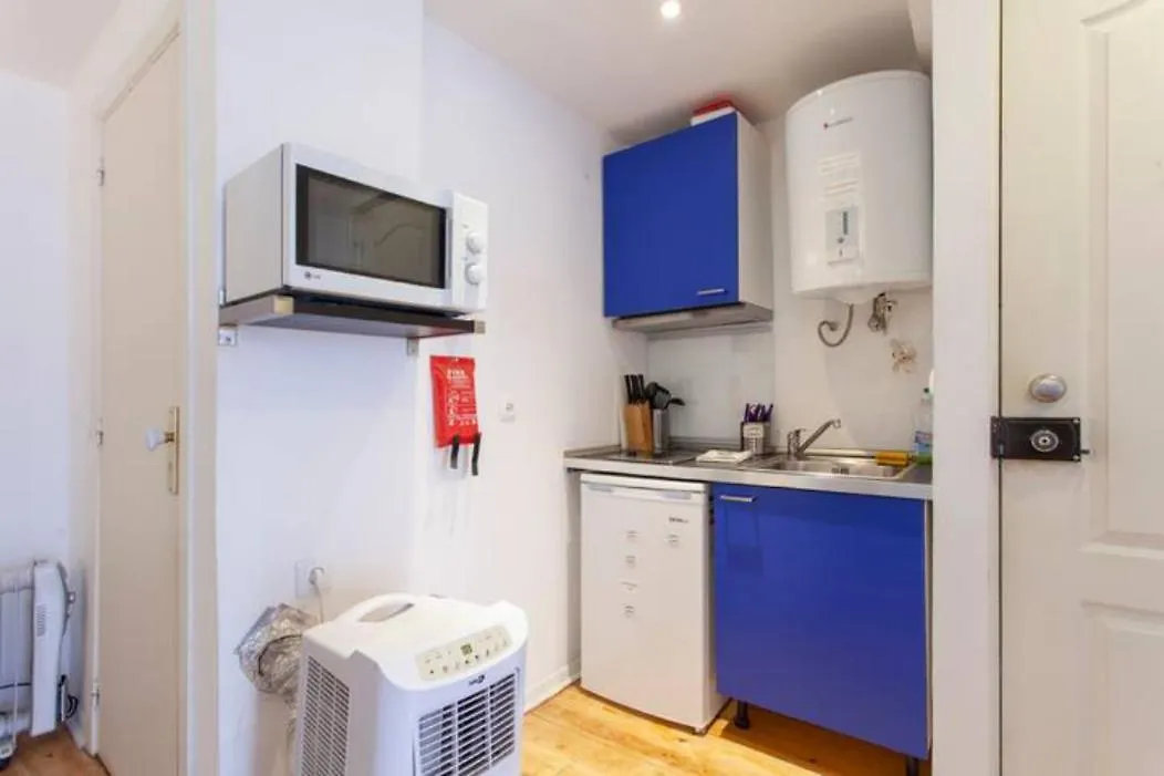 Апартаменты Alfama Ii, Eco-Penthouse With French Balcony Лиссабон
